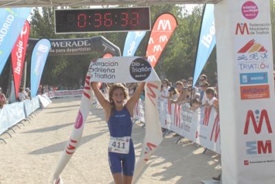 La Casa de Campo de Madrid ha acogido el Triatlón de la mujer